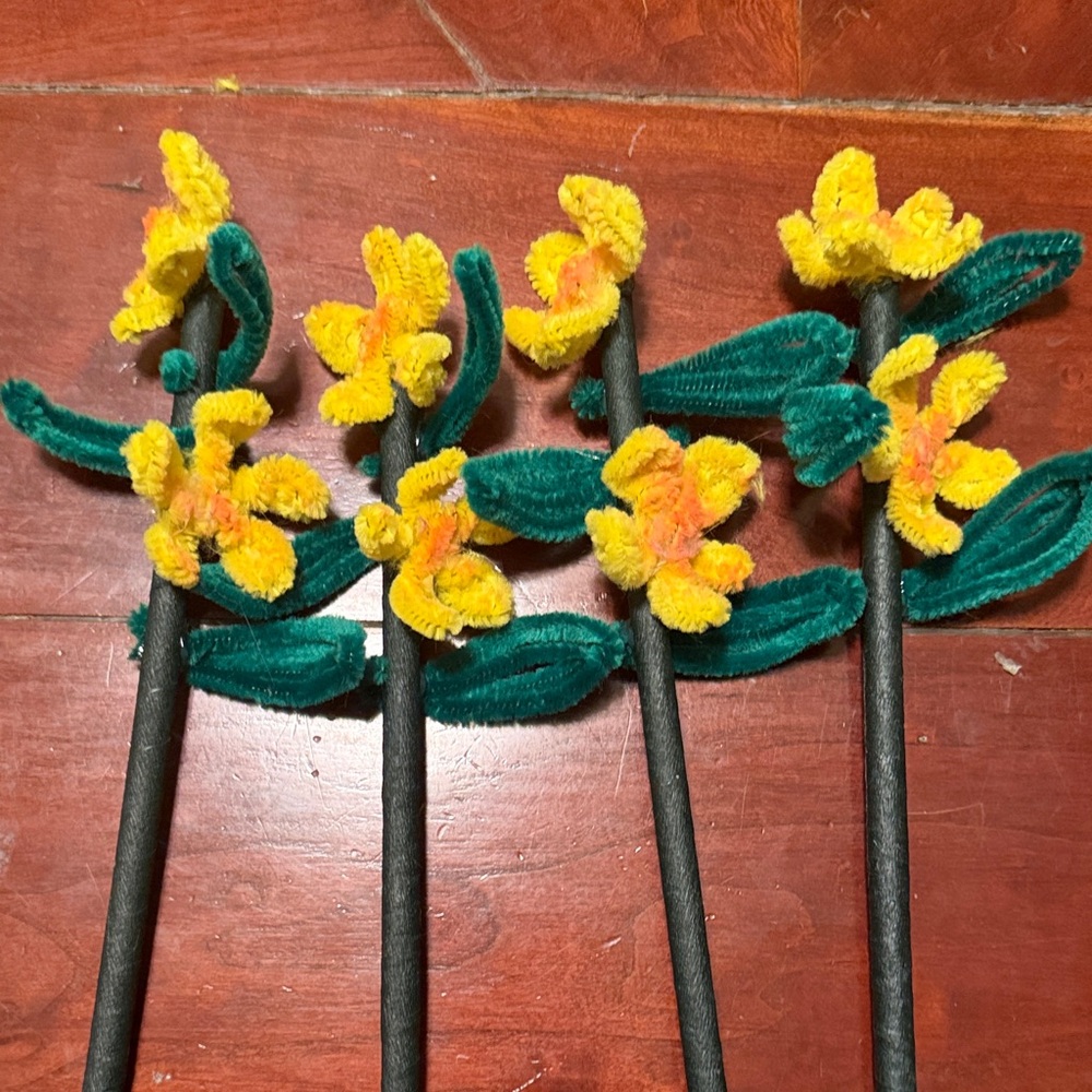 Yellow and Green Pipe Cleaner Flowers